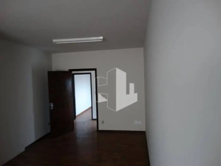 Foto 1 de Casa com 3 quartos à venda, 213m2 em Centro, Jau - SP