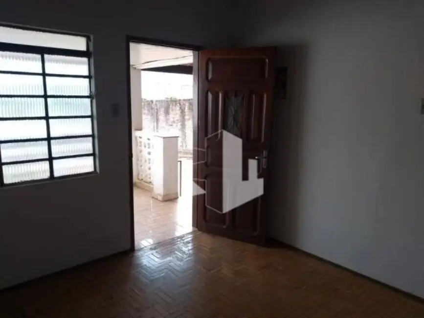Foto 9 de Casa com 2 quartos à venda, 520m2 em Vila Assis, Jau - SP