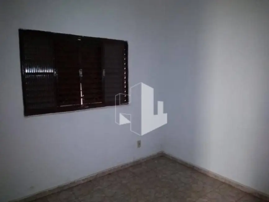 Foto 4 de Casa com 2 quartos à venda, 520m2 em Vila Assis, Jau - SP