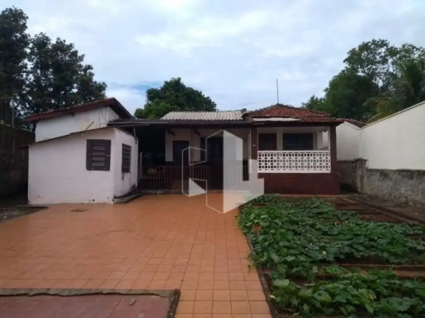 Foto 1 de Casa com 2 quartos à venda, 520m2 em Vila Assis, Jau - SP