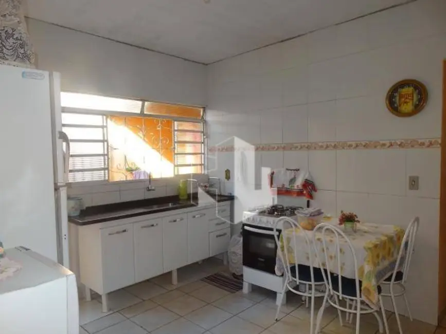 Foto 2 de Casa com 3 quartos à venda, 175m2 em Jardim Padre Augusto Sani, Jau - SP