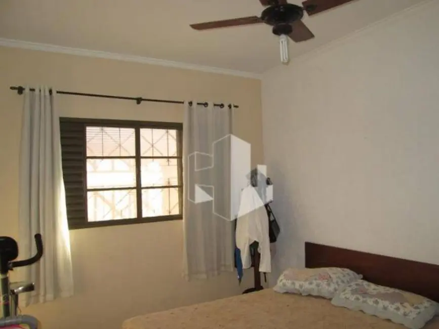 Foto 7 de Casa com 3 quartos à venda, 350m2 em Jardim Ferreira Dias, Jau - SP