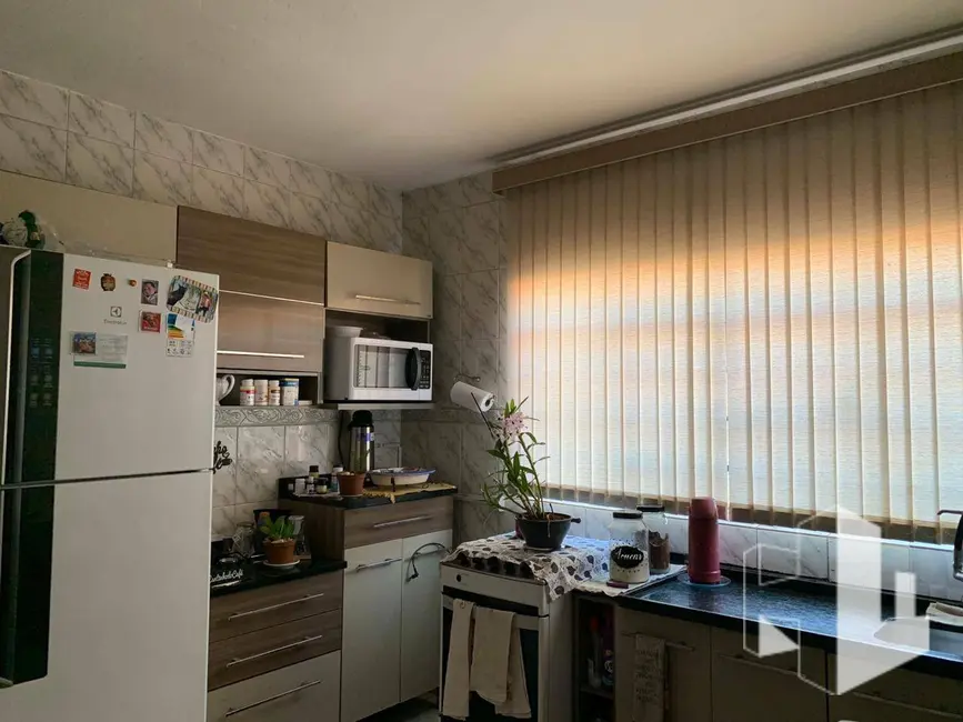 Foto 5 de Casa com 2 quartos à venda, 375m2 em Santo Antônio, Jau - SP