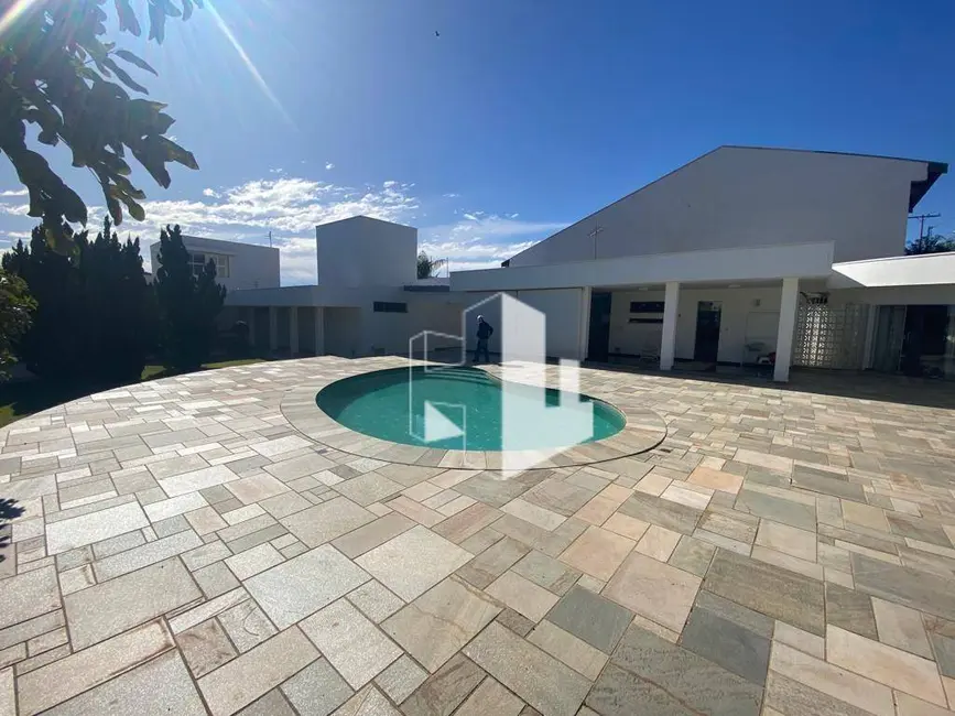 Foto 3 de Casa com 3 quartos à venda, 1300m2 em Vila Assis, Jau - SP