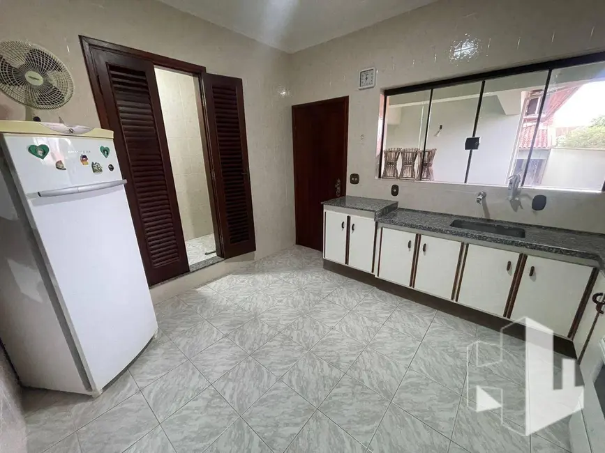 Foto 4 de Casa com 4 quartos à venda e para alugar, 600m2 em Jardim Diamante, Jau - SP