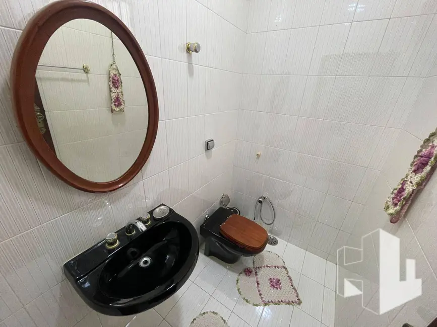 Foto 8 de Casa com 4 quartos à venda e para alugar, 600m2 em Jardim Diamante, Jau - SP