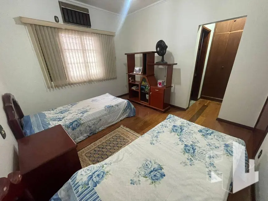Foto 8 de Casa com 4 quartos à venda, 600m2 em Jardim Diamante, Jau - SP