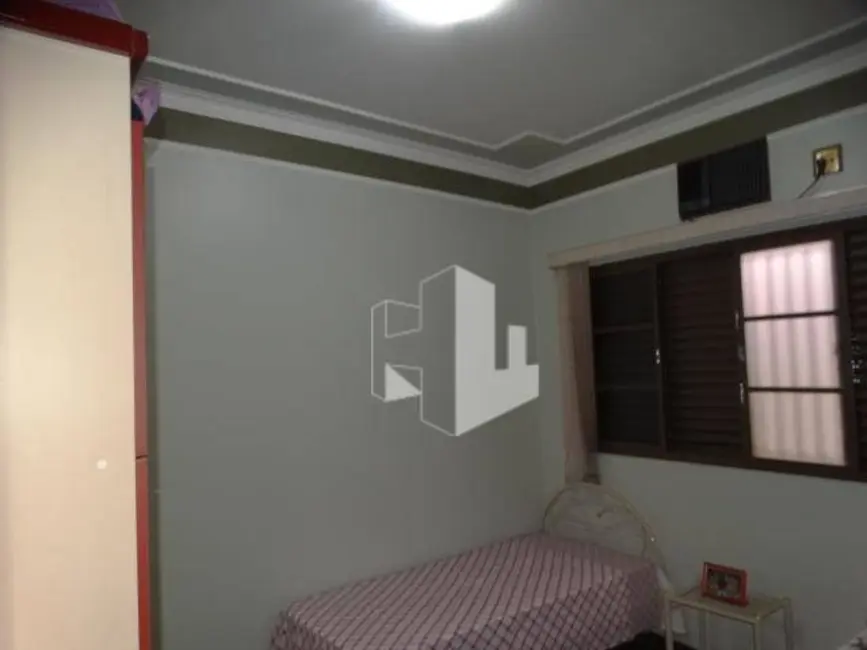 Casa com 3 quartos à venda, 375m2 em Jardim Ferreira Dias, Jau - SP - imagem 4 Foto 4 de Casa com 3 quartos à venda, 375m2 em Jardim Ferreira Dias, Jau - SP