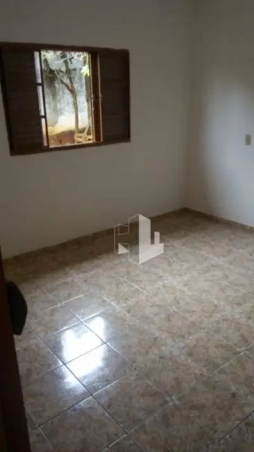 Foto 4 de Casa com 2 quartos à venda, 250m2 em Bocaina - SP
