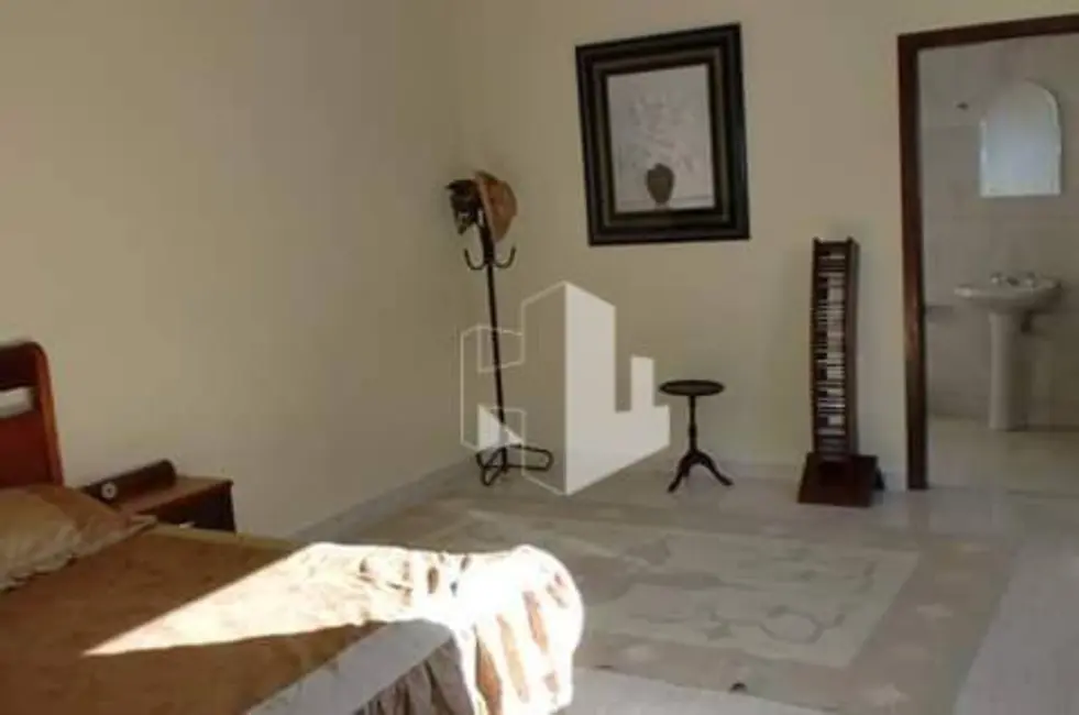 Casa com 4 quartos à venda, 360m2 em Itapui - SP - imagem 4 Foto 4 de Casa com 4 quartos à venda, 360m2 em Itapui - SP
