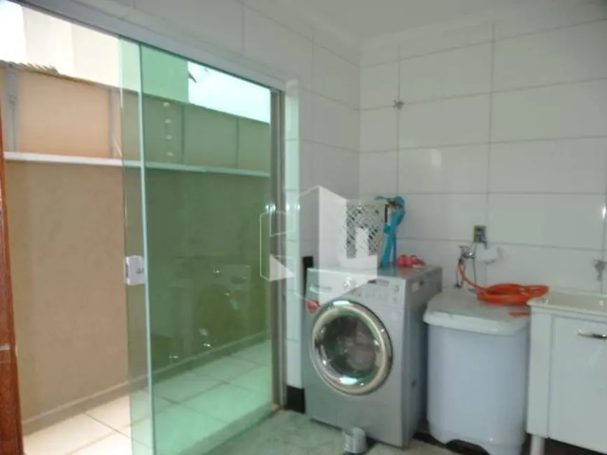 Foto 6 de Casa com 3 quartos à venda, 470m2 em Jardim Alvorada, Jau - SP