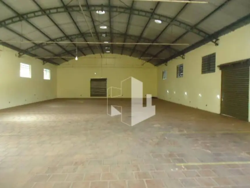 Foto 1 de Armazém / Galpão para alugar, 700m2 em Vila Assis, Jau - SP