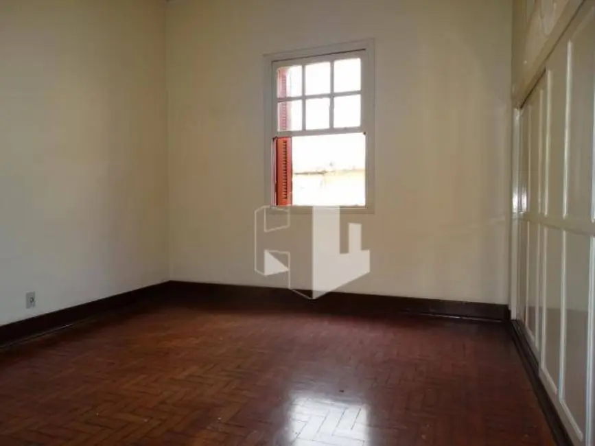 Foto 2 de Casa com 3 quartos para alugar, 10m2 em Centro, Jau - SP