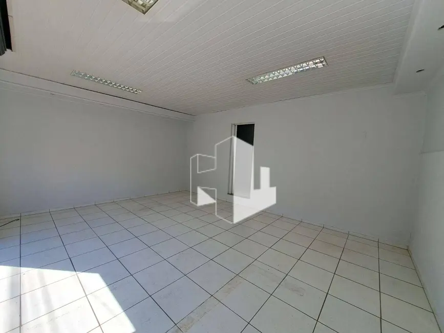 Foto 2 de Sala Comercial para alugar, 30m2 em Vila Nova, Jau - SP