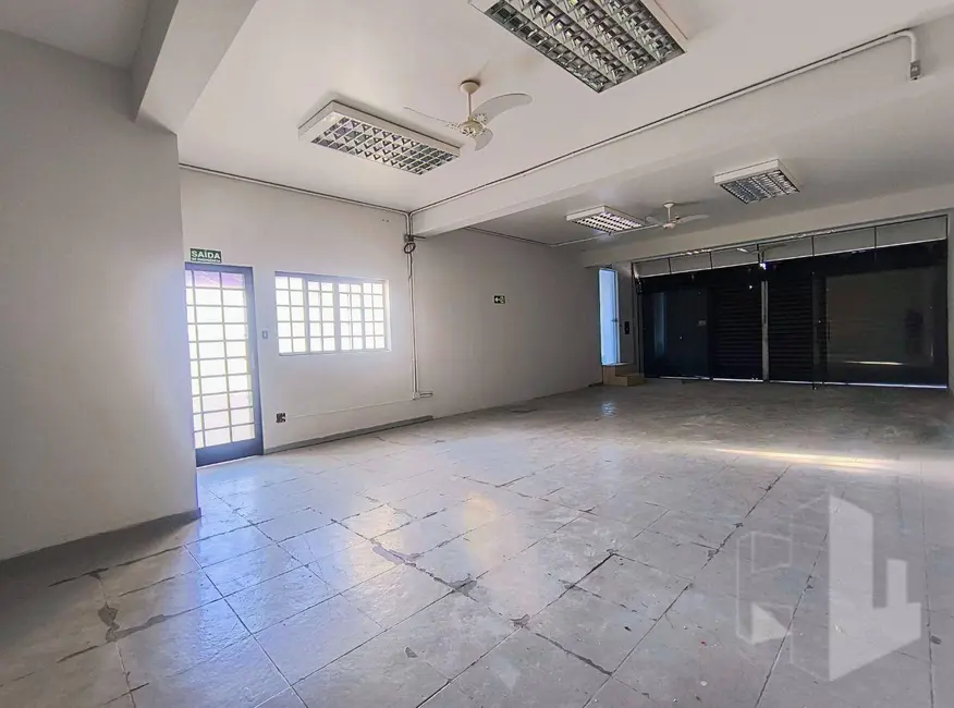 Foto 5 de Sala Comercial à venda e para alugar, 271m2 em Centro, Jau - SP