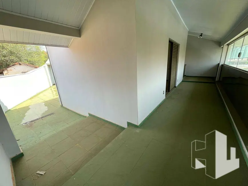 Foto 8 de Casa com 5 quartos à venda, 570m2 em Jardim Regina, Jau - SP