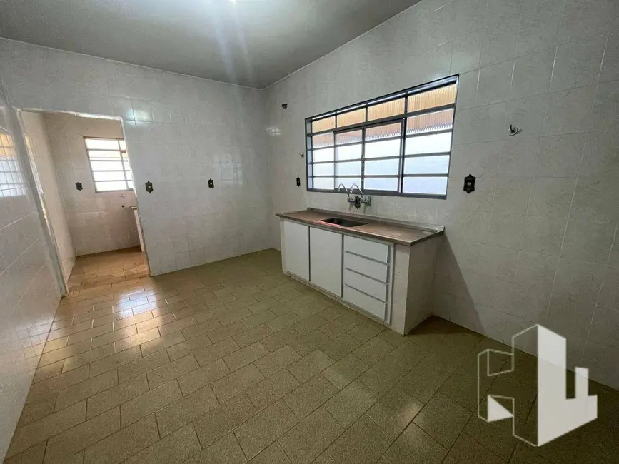 Foto 1 de Casa com 5 quartos à venda, 570m2 em Jardim Regina, Jau - SP