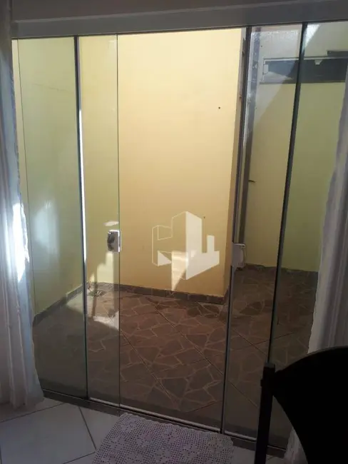 Foto 6 de Casa com 3 quartos à venda, 250m2 em Conjunto Residencial Bernardi, Jau - SP