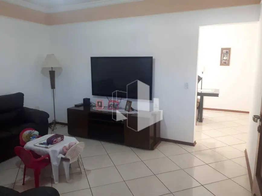 Foto 5 de Casa com 3 quartos à venda, 250m2 em Conjunto Residencial Bernardi, Jau - SP