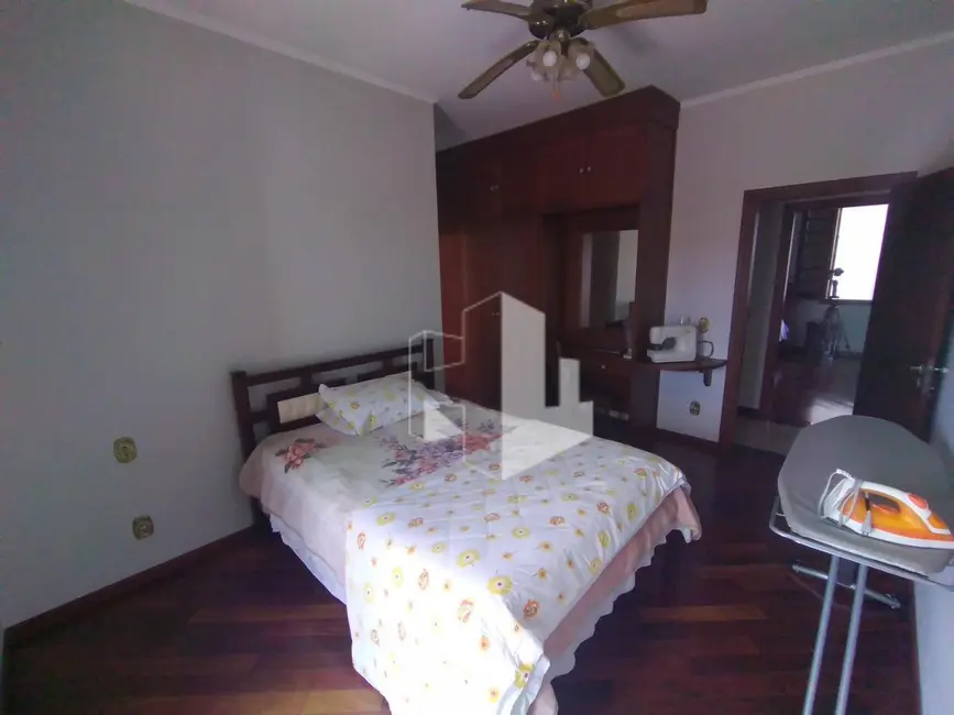 Foto 9 de Casa com 5 quartos à venda, 453m2 em Jardim Alvorada, Jau - SP