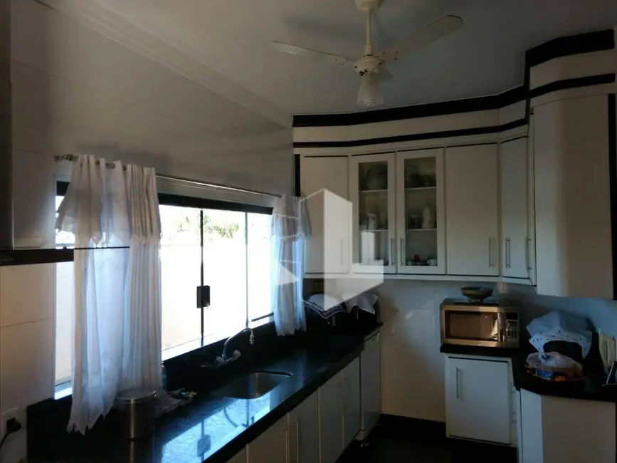 Foto 5 de Casa com 5 quartos à venda, 453m2 em Jardim Alvorada, Jau - SP