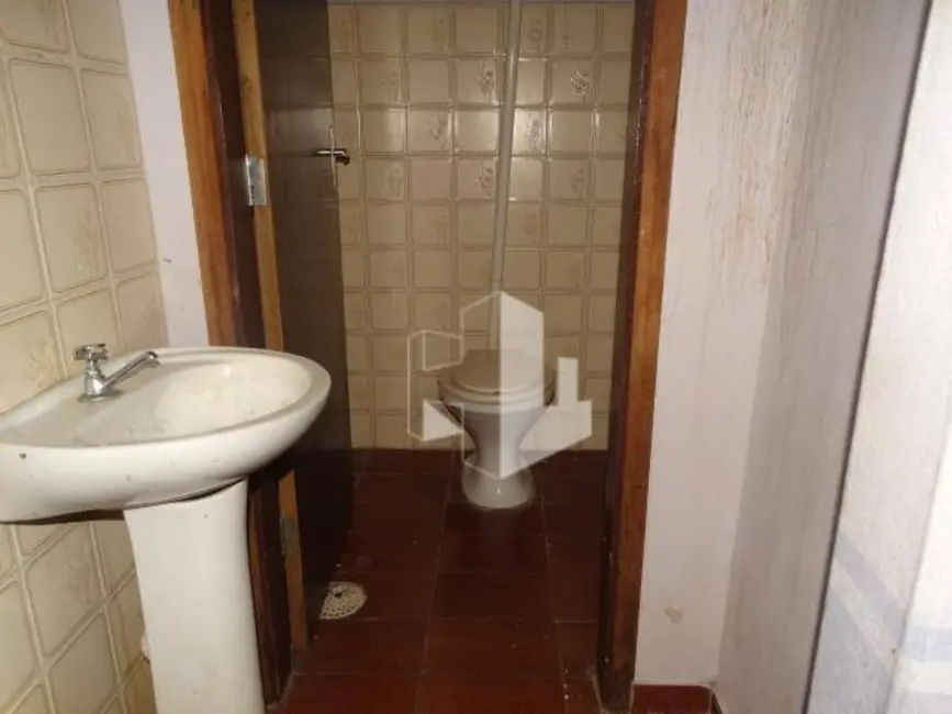 Armazém / Galpão para alugar, 350m2 em Centro, Jau - SP - imagem 8 Foto 8 de Armazém / Galpão para alugar, 350m2 em Centro, Jau - SP
