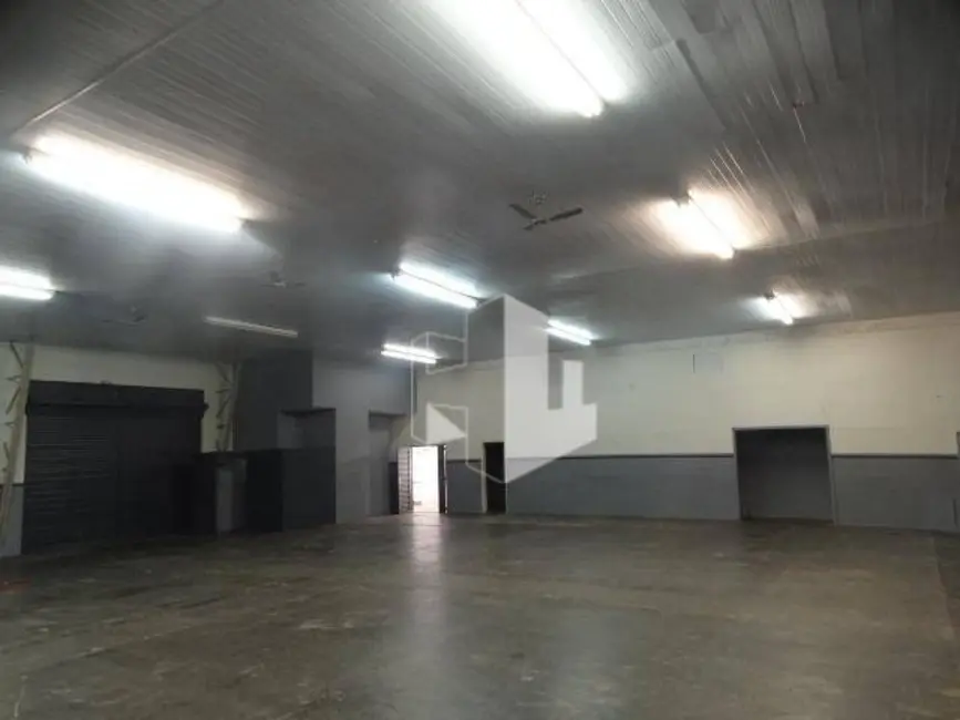 Armazém / Galpão para alugar, 350m2 em Centro, Jau - SP - imagem 4 Foto 4 de Armazém / Galpão para alugar, 350m2 em Centro, Jau - SP