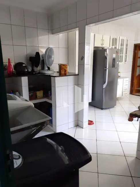 Foto 9 de Casa com 2 quartos à venda, 135m2 em Jardim Maria Luiza IV, Jau - SP