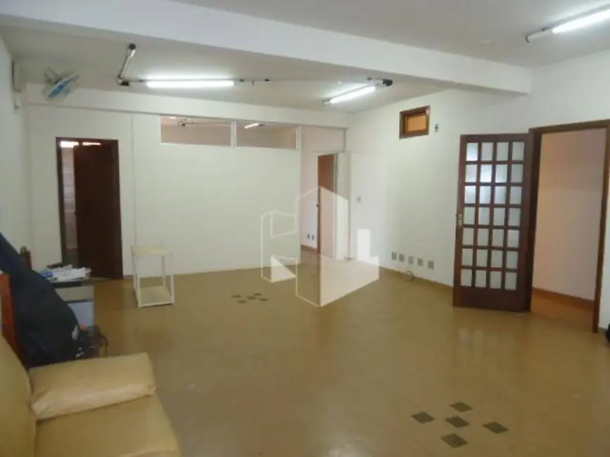 Foto 3 de Casa à venda, 300m2 em Centro, Jau - SP