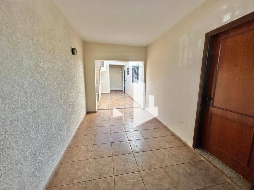 Foto 1 de Casa com 3 quartos para alugar, 137m2 em Jardim Carolina, Jau, SP