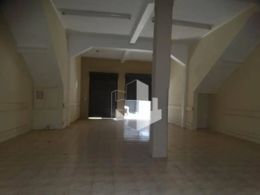 Foto 4 de Sala Comercial para alugar, 200m2 em Centro, Jau - SP