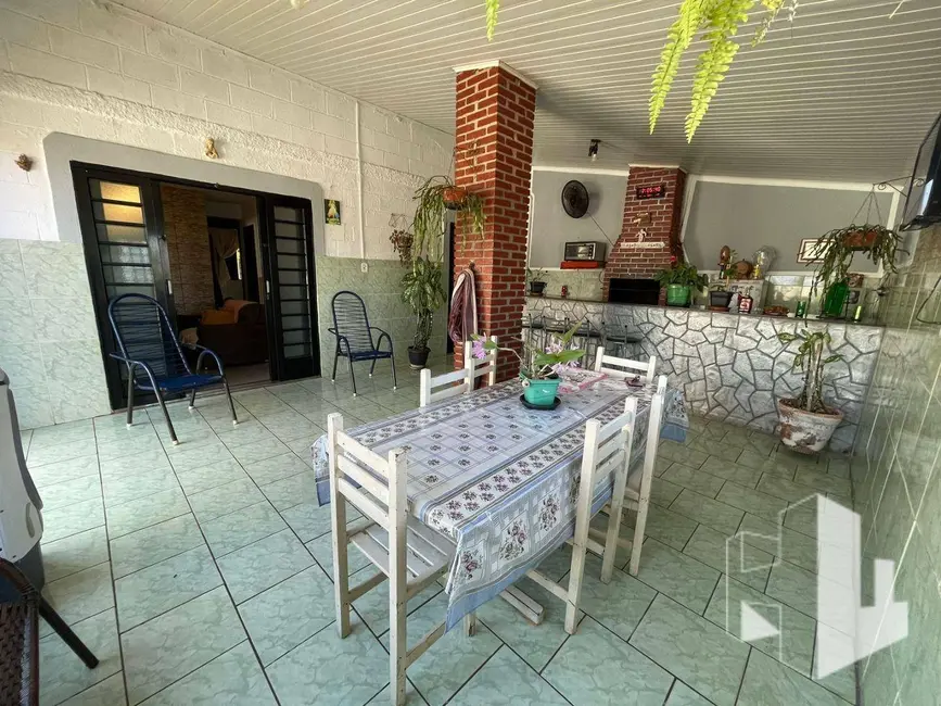 Foto 3 de Casa com 3 quartos à venda, 250m2 em Jardim Rosa Branca, Jau - SP