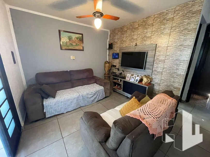 Foto 1 de Casa com 3 quartos à venda, 250m2 em Jardim Rosa Branca, Jau - SP