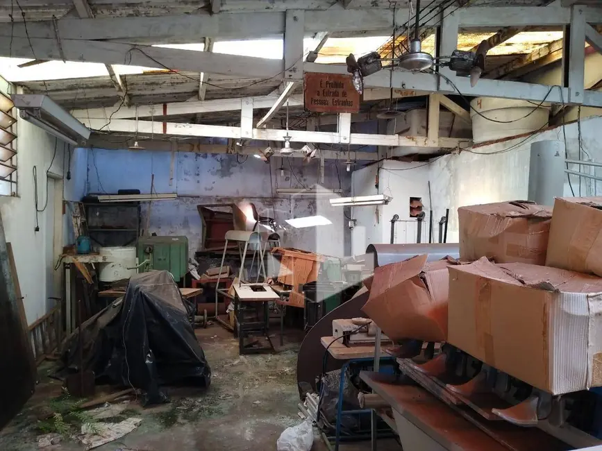 Foto 3 de Sala Comercial à venda, 286m2 em Vila Nova, Jau - SP