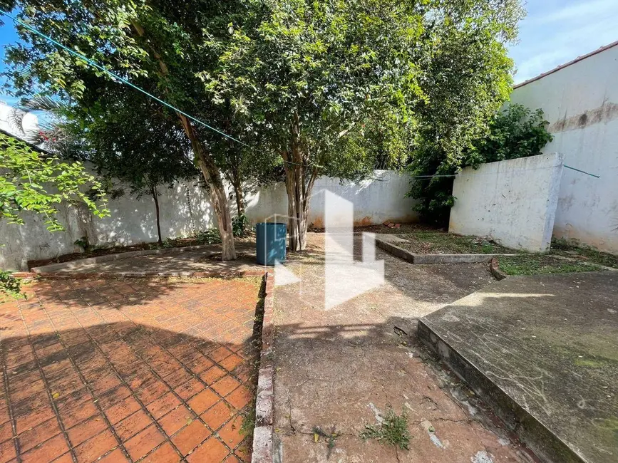Foto 17 de Casa para alugar, 300m2 em Centro, Jau - SP