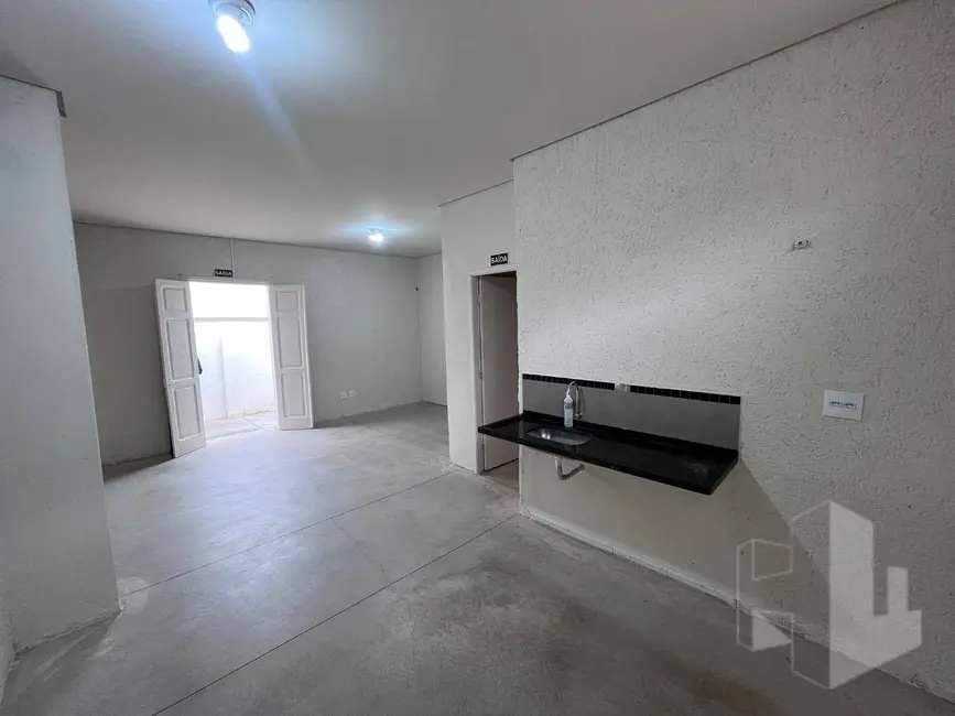 Foto 7 de Casa para alugar, 300m2 em Centro, Jau - SP