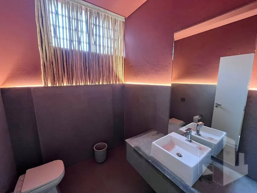 Foto 4 de Casa para alugar, 300m2 em Centro, Jau - SP