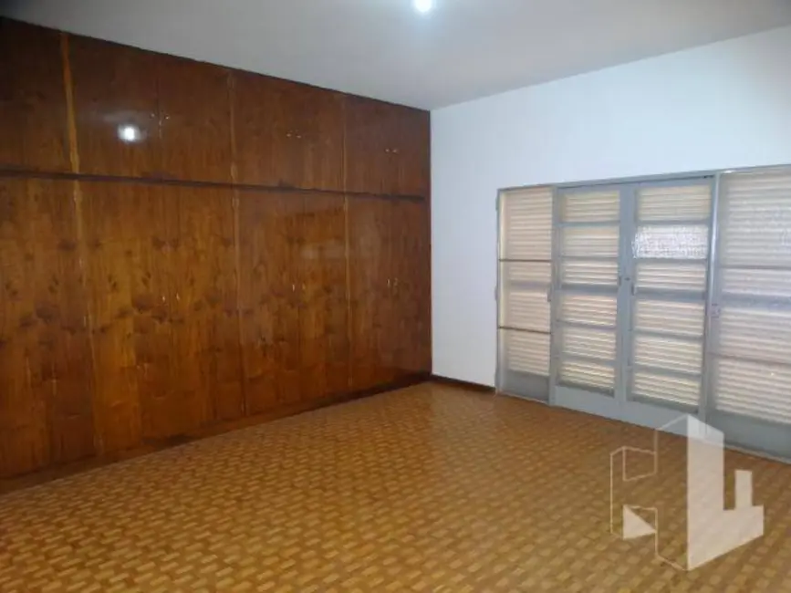 Foto 7 de Casa com 4 quartos à venda e para alugar, 300m2 em Centro, Jau - SP