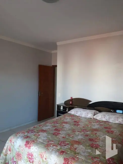 Foto 9 de Casa com 3 quartos à venda, 180m2 em Jardim Novo Horizonte, Jau - SP