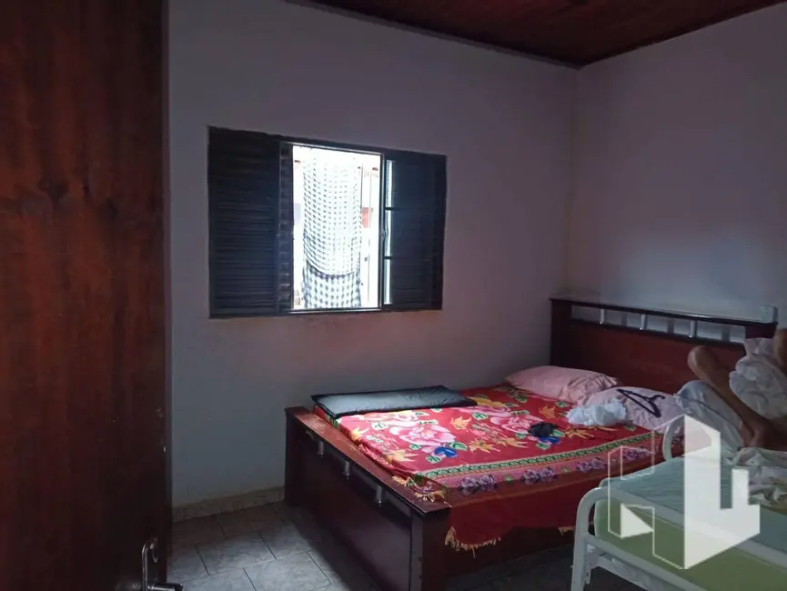 Foto 5 de Casa com 4 quartos à venda, 250m2 em Jardim Olaria (Potunduva), Jau - SP