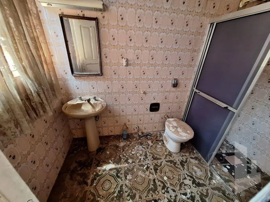 Foto 6 de Casa com 3 quartos à venda, 360m2 em Vila Nova, Jau - SP