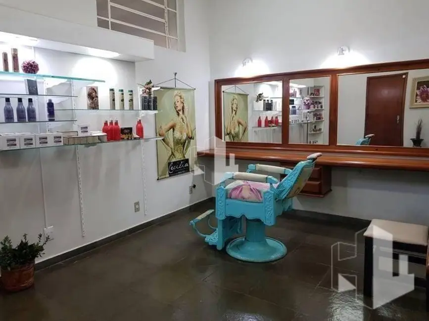 Foto 4 de Sala Comercial para alugar, 456m2 em Vila Nova, Jau - SP