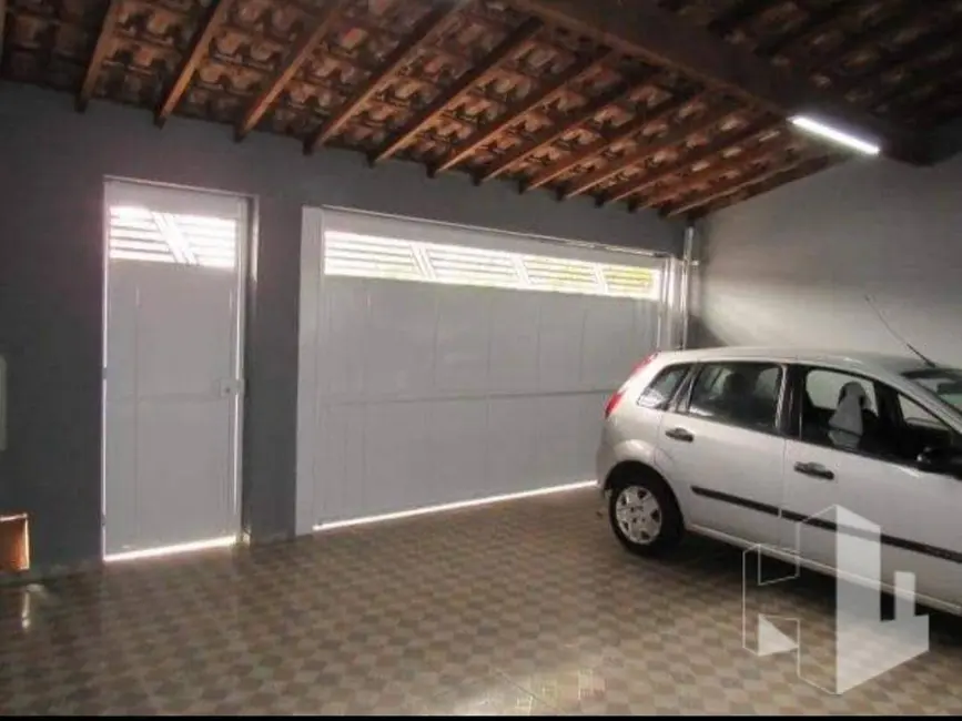 Foto 2 de Casa com 2 quartos à venda, 140m2 em Jardim Cila de Lúcio Bauab, Jau - SP