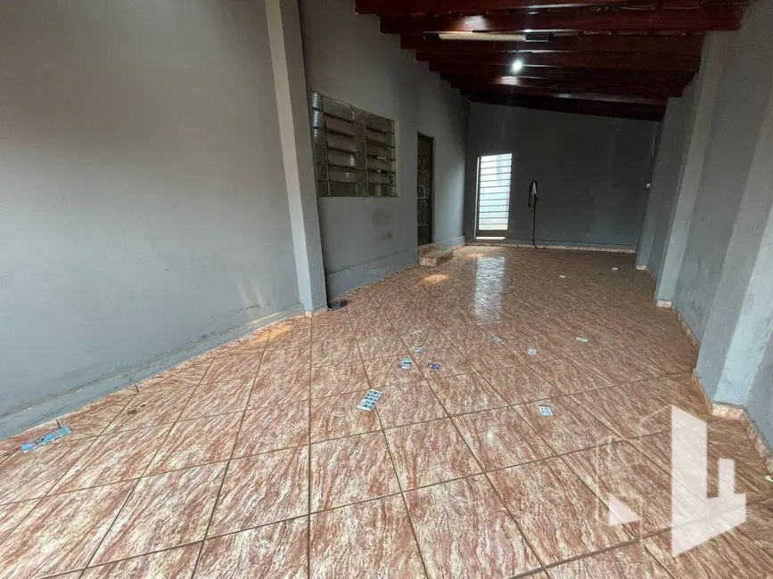 Foto 2 de Casa com 4 quartos à venda, 264m2 em Jardim São Caetano, Jau - SP