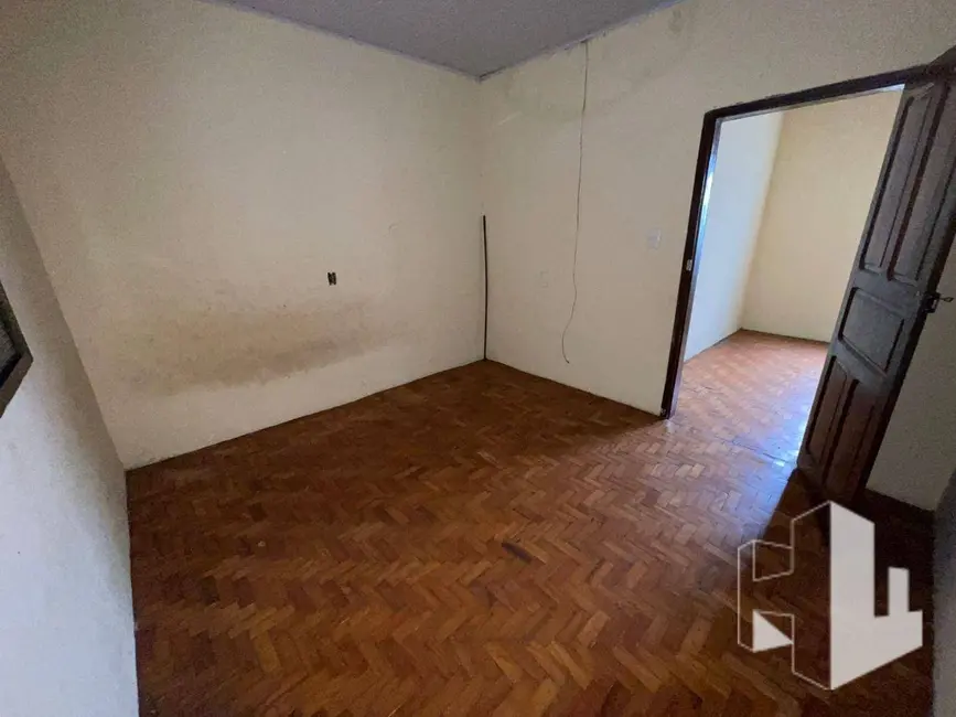 Foto 6 de Casa com 4 quartos à venda, 264m2 em Jardim São Caetano, Jau - SP