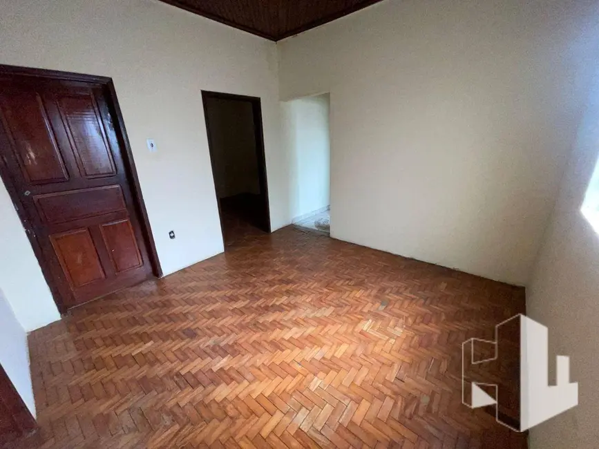 Foto 3 de Casa com 4 quartos à venda, 264m2 em Jardim São Caetano, Jau - SP