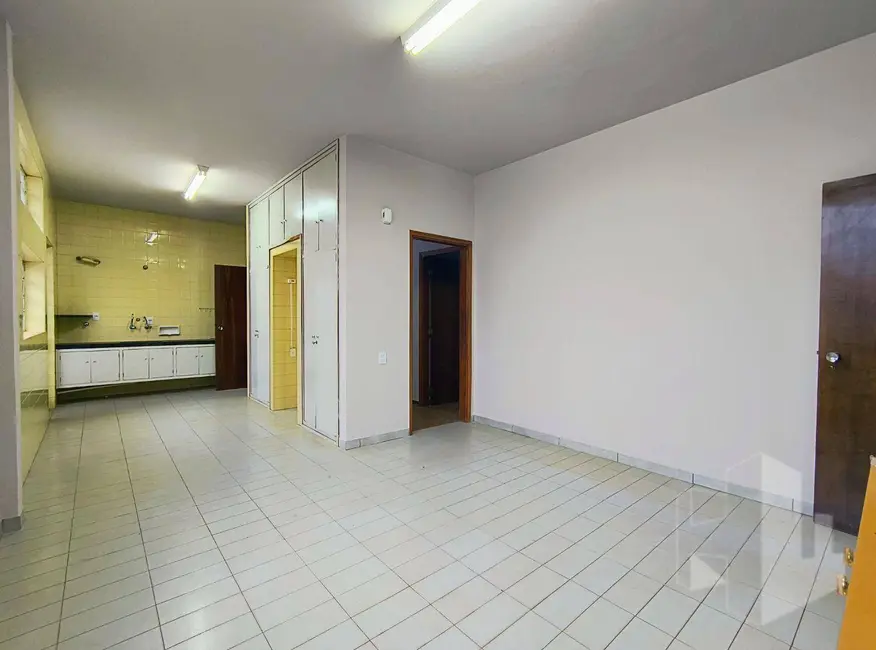 Foto 1 de Casa com 3 quartos para alugar, 550m2 em Centro, Jau, SP