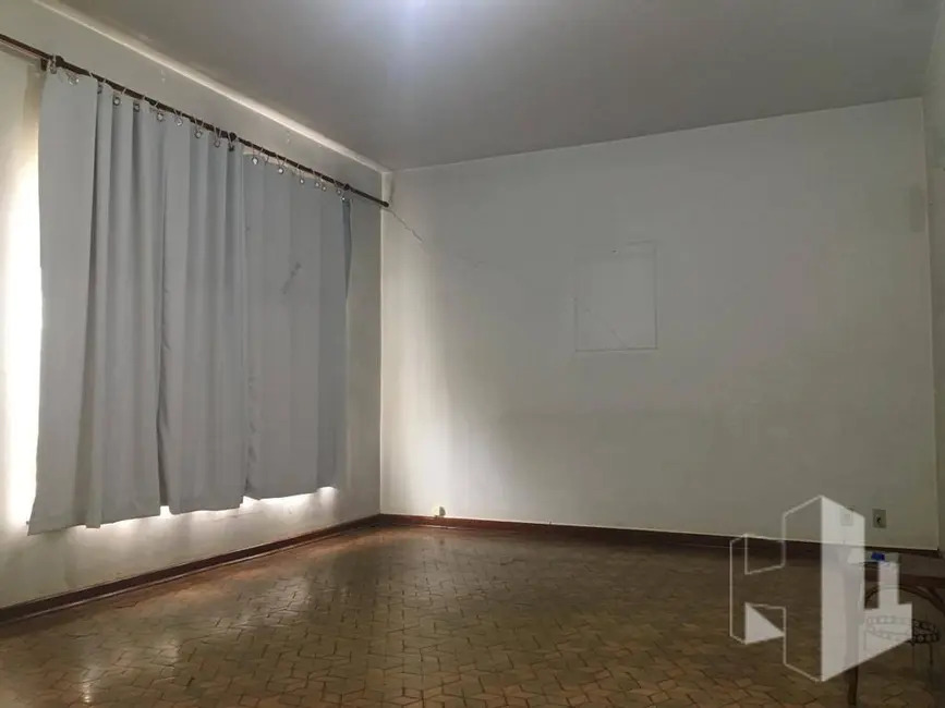 Foto 4 de Casa com 3 quartos para alugar, 500m2 em Centro, Jau - SP