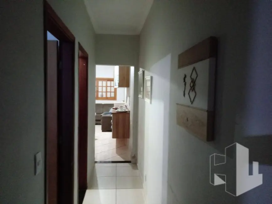 Foto 4 de Casa com 2 quartos à venda, 175m2 em Jardim Cila de Lúcio Bauab, Jau - SP