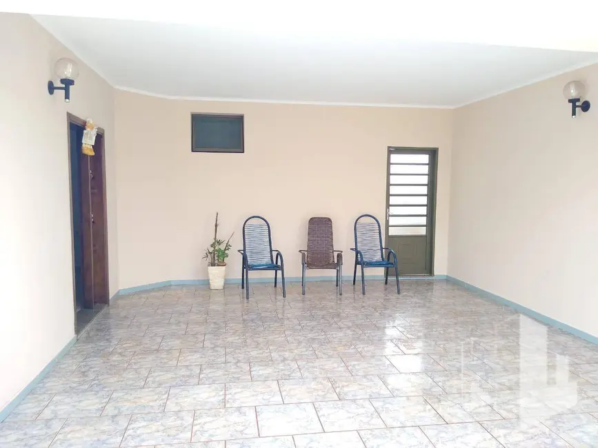 Foto 4 de Casa com 3 quartos à venda, 330m2 em Jardim Maria Luiza II, Jau - SP